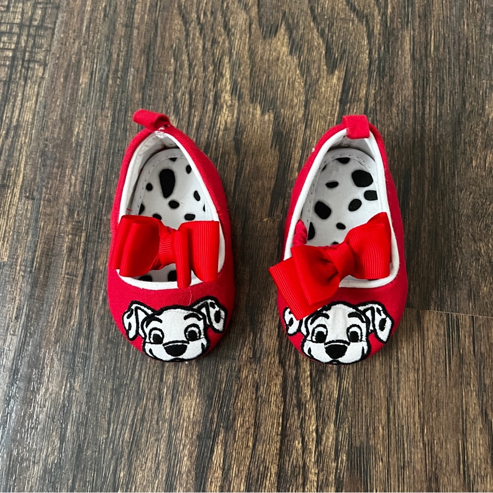 Disney store Baby Girl Red Flats shoes with bows size 0-6m 101 Dalmatians